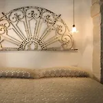 Sanbartolomeo Casa & Putia 4* شيكلي