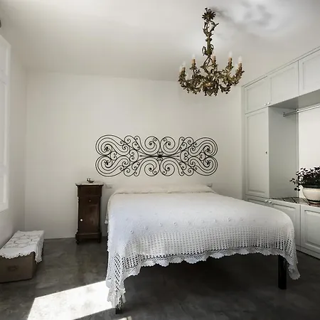 Bed & Breakfast Sanbartolomeo Casa & Putia